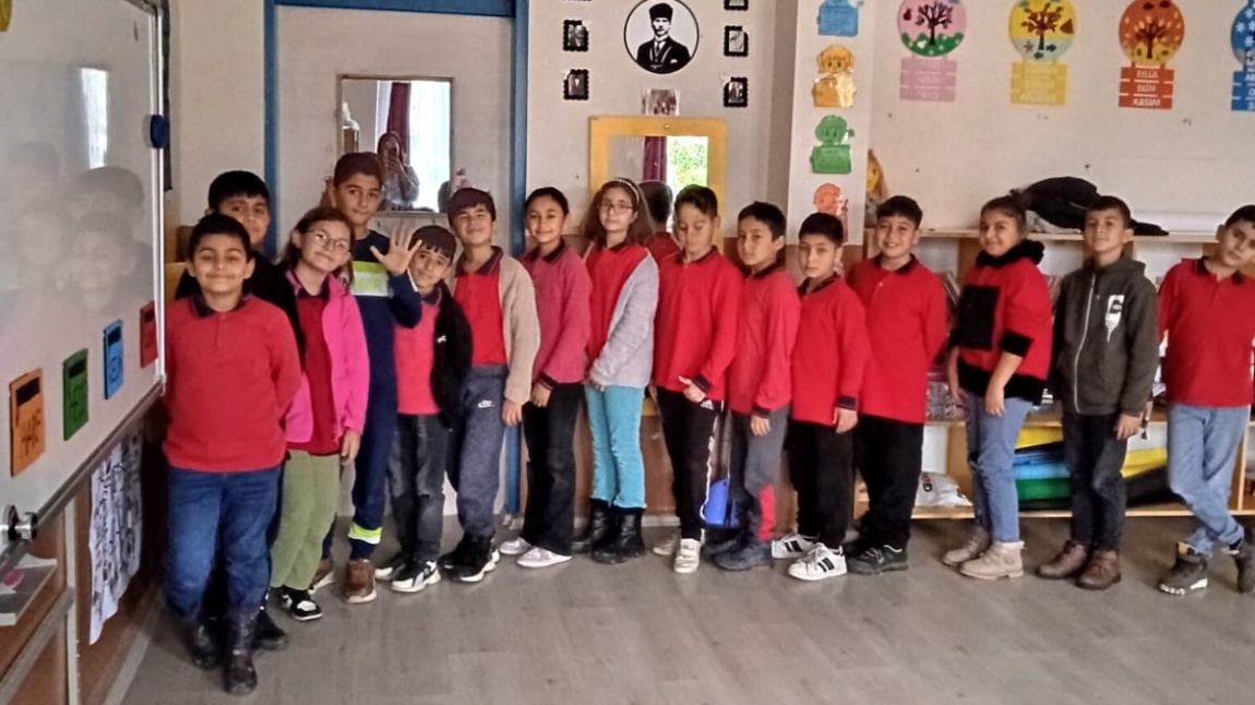 4/A sınıfı BİLEN OTURUR etkinliği